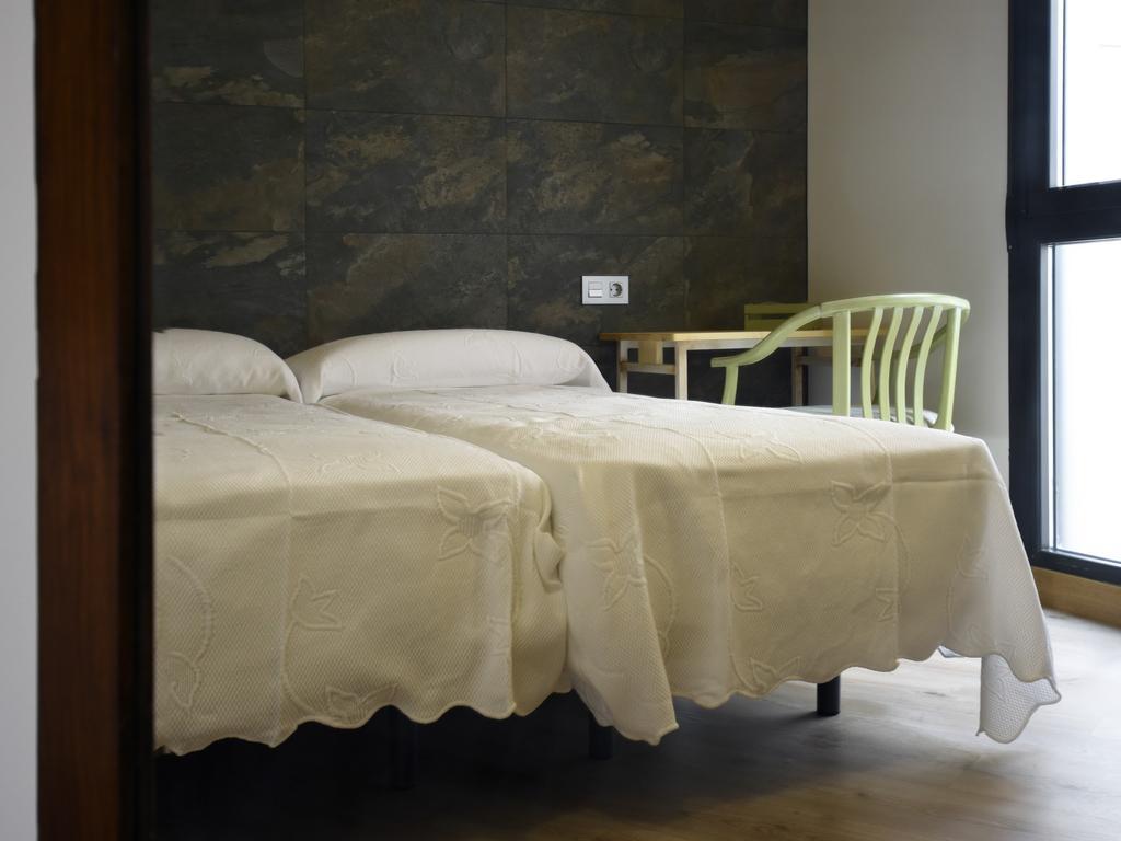 Apartamentos La Rocanda Coca Eksteriør billede